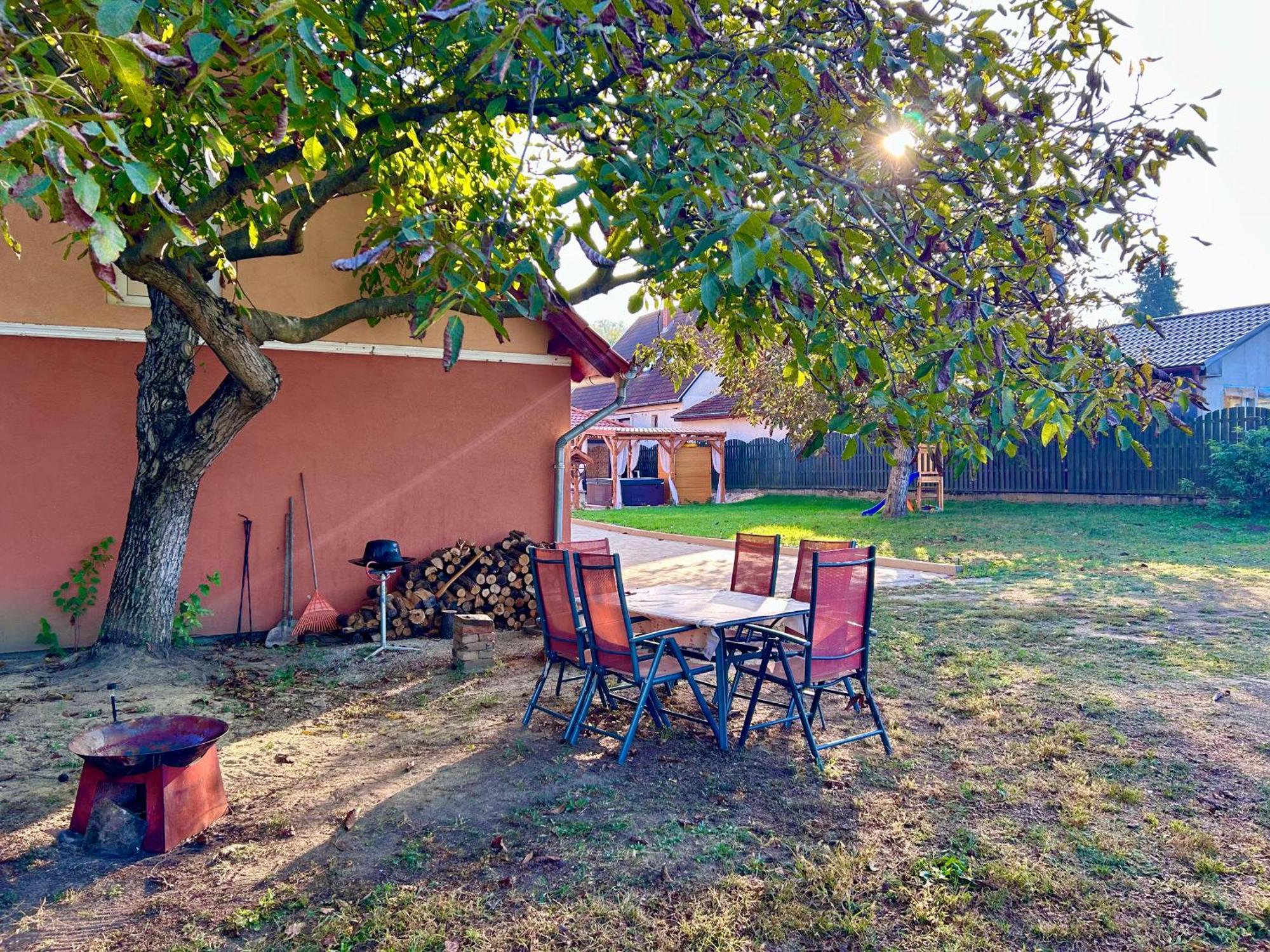 Bikeaway Guesthouse Kereki Екстер'єр фото